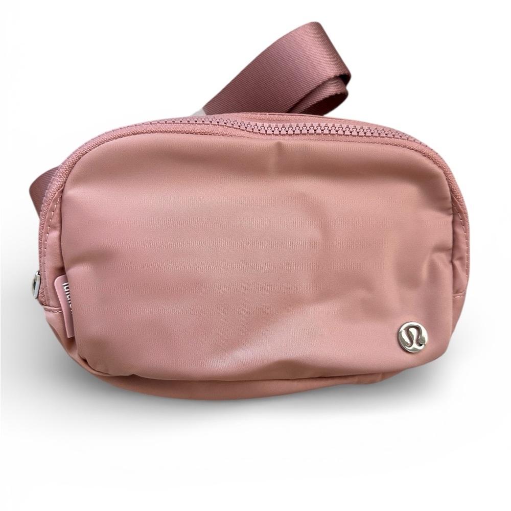 NWT Lululemon Athletica Pink Crossbody Bag